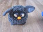 Furby Hasbro 2013 Famosa zacht donkergrijze pluche knuffel, Ophalen of Verzenden, Nieuw, Eend