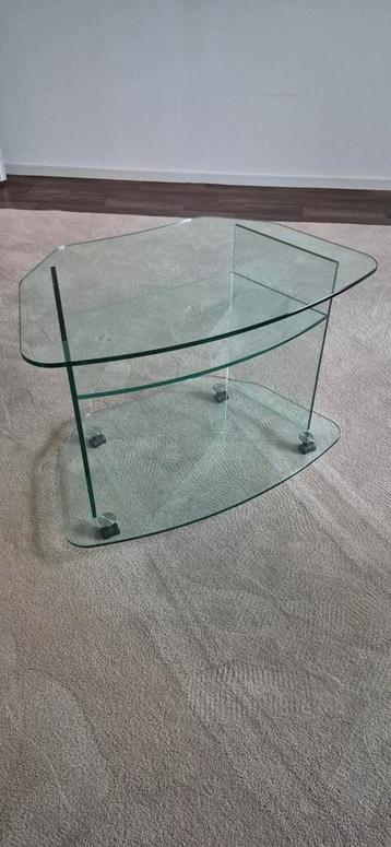 TV meubel glas beschikbaar voor biedingen