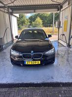 BMW 1-Serie 116I executive | Recent APK gekeurd | 2013 Zwart, Auto's, BMW, 1-Serie, 4 cilinders, Zwart, 1200 kg