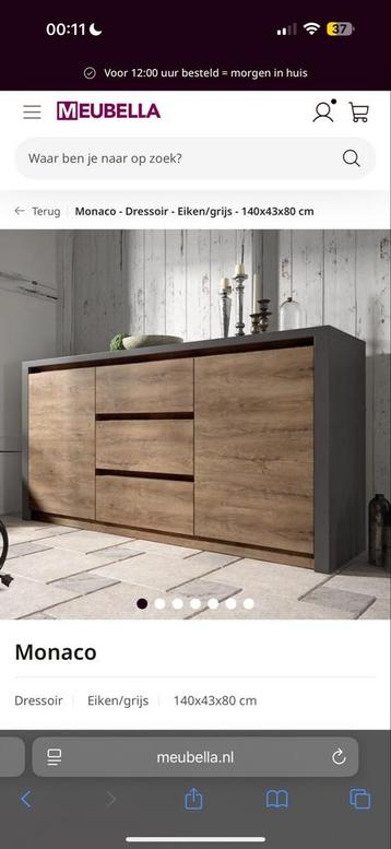 Industrieel Dressoir beschikbaar voor biedingen