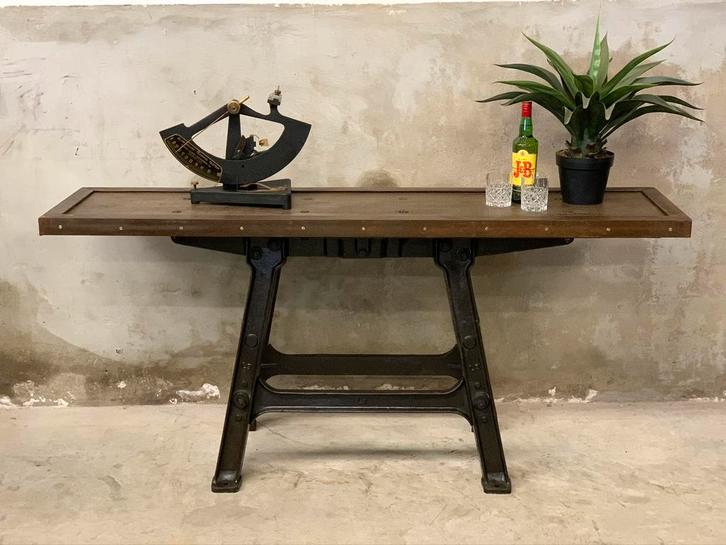 Prachtige antieke sidetable, gietijzer onderstel, uniek, Huis en Inrichting, Tafels | Sidetables, Zo goed als nieuw, 25 tot 50 cm