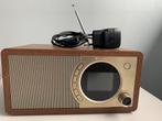 Wekker en radio - old style - als nieuw, Witgoed en Apparatuur, Wekkers, Ophalen of Verzenden, Zo goed als nieuw