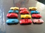 12 x oude speelgoed auto van vinyl / plastic (+/- 9 cm)., Antiek en Kunst, Antiek | Speelgoed, Ophalen of Verzenden