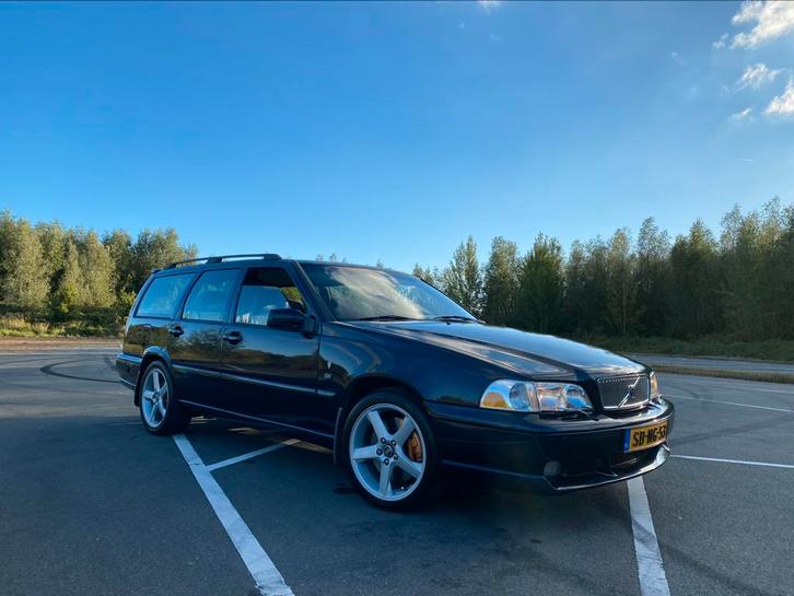 Volvo V70 2.3 R AWD AUT 1997 Blauw, Auto's, Volvo, Particulier, V70, ABS, Airbags, Airconditioning, Alarm, Boordcomputer, Centrale vergrendeling