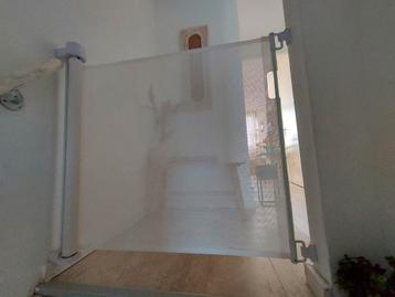 Oprolbare traphekje max 150 cm      beschikbaar voor biedingen