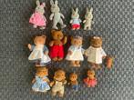 13 Vintage Sylvanian Families Beer Konijn & Hond Figuurtjes, Ophalen of Verzenden, Zo goed als nieuw