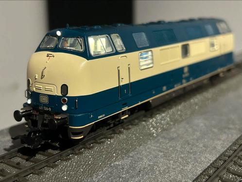 Marklin DB V221 locomotief, Hobby en Vrije tijd, Modeltreinen | H0, Zo goed als nieuw, Locomotief, Wisselstroom, Märklin, Ophalen of Verzenden
