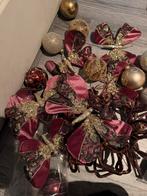 Bordo kerstballen met vlinders, Ophalen of Verzenden, Zo goed als nieuw
