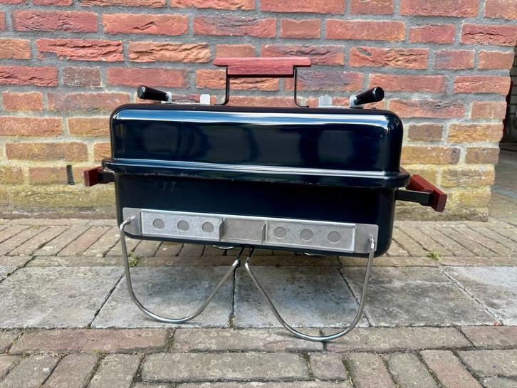 Weber GO-Anywhere BBQ – Unieke Uitvoering met RVS Upgrades!, Tuin en Terras, Houtskoolbarbecues, Zo goed als nieuw, Met accessoires