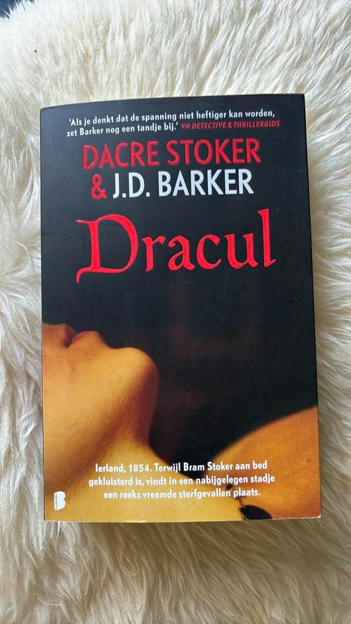 Dacre Stoker & J.D. Barker - Dracul, Boeken, Thrillers, Zo goed als nieuw, Nederland, Ophalen of Verzenden