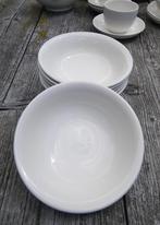 Wedgwood TRADITIONAL PLAIN  Papschaaltjes Ø 16 cm als nieuw, Nieuw, Ophalen of Verzenden, Schaal of Schalen, Wedgwood