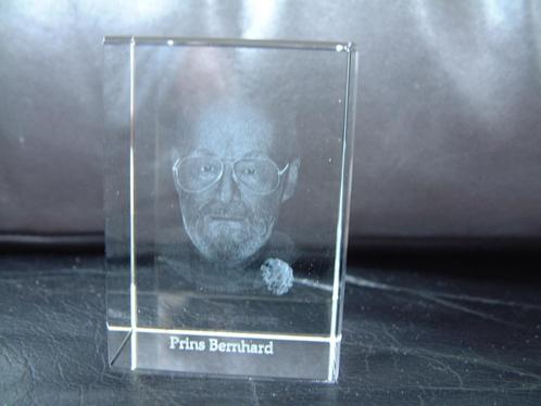 nieuwe glas paperweight of presse papier prins Bernhard, Verzamelen, Koninklijk Huis en Royalty, Nieuw, Nederland, Ophalen of Verzenden