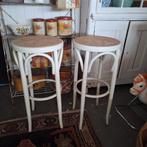 2 Thonet barkrukken - Rotan zitting, Huis en Inrichting, Ophalen, Riet of Rotan, Twee, Wit