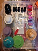 BARBIE 👒  Hoedjes Schoentjes Kleertjes 👒 KLEINE POPJES, Verzamelen, Poppen, Ophalen of Verzenden, Gebruikt, Accessoires