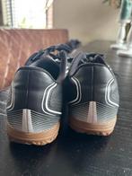 PUMA Zaalschoenen Maat 41, Kleding | Heren, Schoenen, Ophalen of Verzenden, Gedragen, Zwart, Sportschoenen