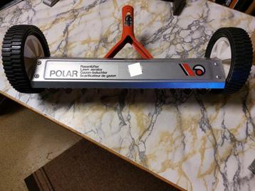 Nieuwe gazon beluchter, verticuteerhark  beschikbaar voor biedingen