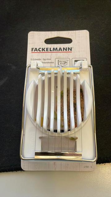 Eiersnijder beschikbaar voor biedingen