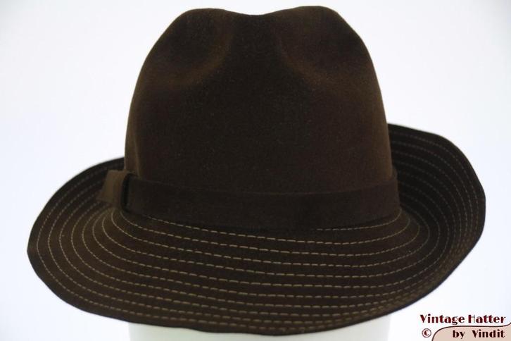 Vintage Dames gleufhoed Wegener bruin met stiksels 55 = S-XS, Kleding | Dames, Hoeden en Petten, Gedragen, Hoed, 55 cm (S, 6⅞ inch) of minder