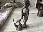 2 Oude Afrikaanse Beeldjes. Muziekspelers., Antiek en Kunst, Kunst | Beelden en Houtsnijwerken, Ophalen of Verzenden