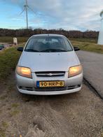 Chevrolet Kalos 1.2 3D 2009 Grijs, Auto's, Chevrolet, Voorwielaandrijving, 1150 cc, 40 €/maand, USB