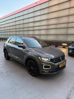 Volkswagen T-Roc 1.5 R-Line 2020 | PANO | Bomvol Opties!, Auto's, 1254 kg, 15 km/l, 1498 cc, 4 cilinders