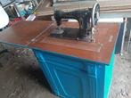 Mundlos Naaimachine in kast, Ophalen