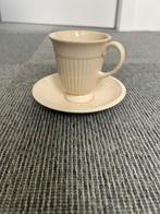Wedgwood servieslijn Edme Plain, Huis en Inrichting, Keuken | Servies, Ophalen of Verzenden, Zo goed als nieuw, Wedgwood, Kop(pen) en/of Schotel(s)