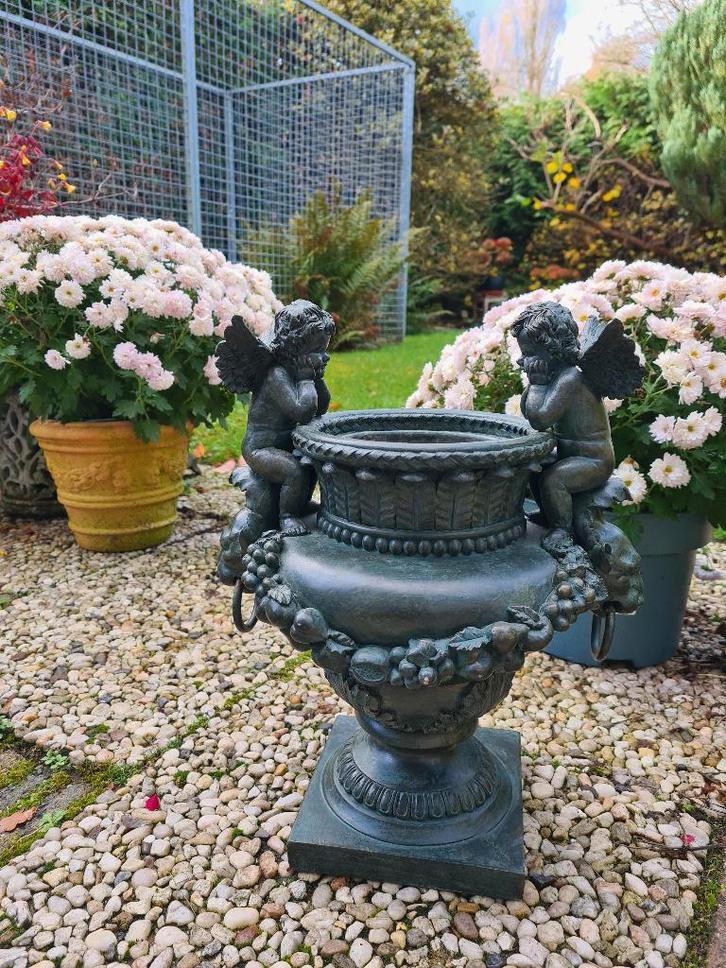 Plantenpot, Tuin en Terras, Bloempotten, Zo goed als nieuw, Kunststof, Binnen, Balkon, Tuin, Minder dan 40 cm, Minder dan 25 cm