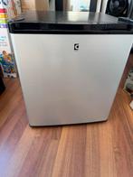 Mini Koelkast Candor - Compact en Handig!, Witgoed en Apparatuur, Koelkasten en IJskasten, Ophalen of Verzenden, Minder dan 75 liter