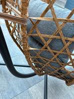 Hangstoel van rotan met kussen, Ophalen, Zo goed als nieuw, Rotan