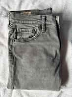 Levi’s 502 taper 28x32, W32 (confectie 46) of kleiner, Ophalen of Verzenden, Zo goed als nieuw, Grijs