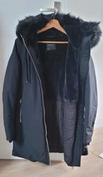 Zwarte Zara winterjas met nepbont en capuchon, Maat 42/44 (L), Ophalen of Verzenden, Zo goed als nieuw, Zara