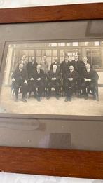 Foto van een gezelschap heren, Ophalen of Verzenden, Voor 1940, Zo goed als nieuw
