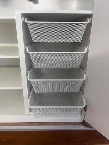 Ikea Komplement Pax lades beschikbaar voor biedingen