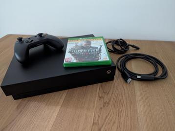 Xbox One X + The Witcher 3 GOTY Zeer goede staat beschikbaar voor biedingen