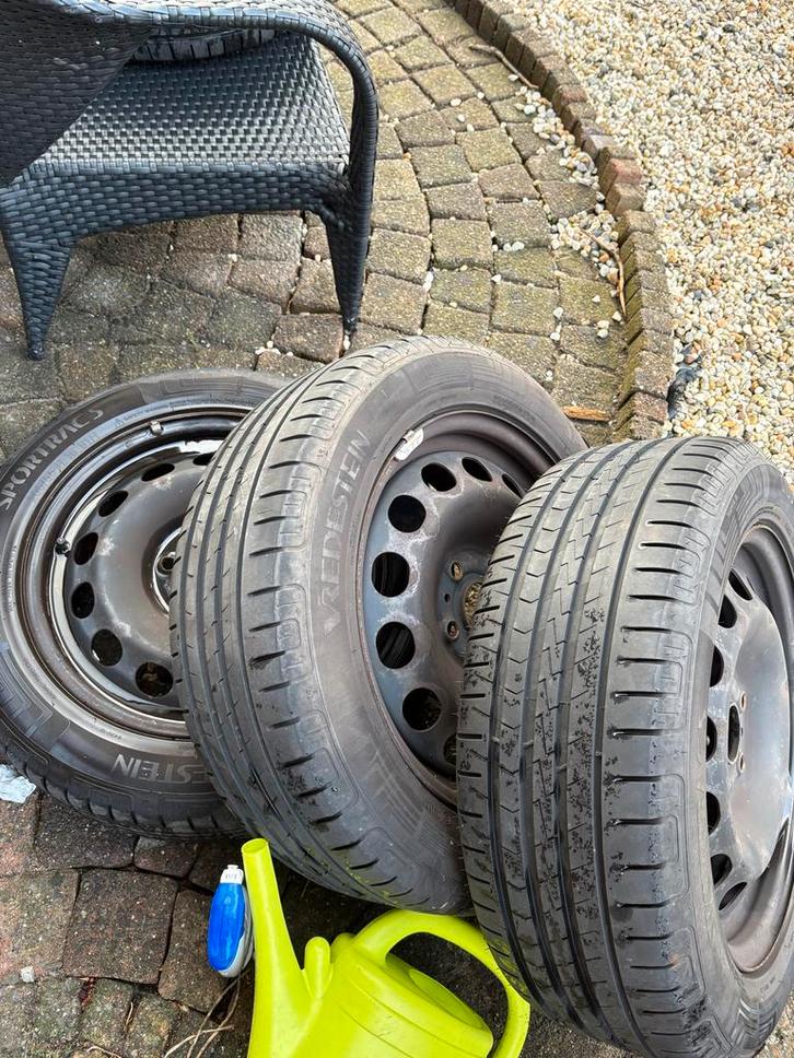 4 Vredestein banden met stalen velgen, Auto-onderdelen, Banden en Velgen, Banden en Velgen, Zomerbanden, 16 inch, 205 mm, Personenwagen