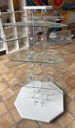 Display met glazen plateaus, Ophalen of Verzenden, Zo goed als nieuw