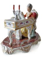 VINTAGE DRESDEN, Sandizeel, Höffner&Co. Porseleinen beeldje, Ophalen of Verzenden