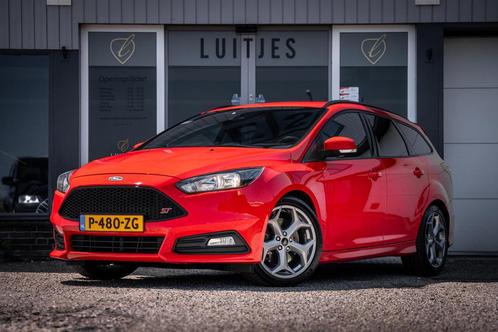 Ford Focus Wagon 2.0 ST-2 250pk I Recaro I Carplay I Camera, Auto's, Ford, Bedrijf, Te koop, Focus, ABS, Achteruitrijcamera, Airbags