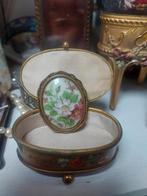 Zeer mooie oude Franse porseleinen bloemen Limoges Broche, Sieraden, Tassen en Uiterlijk, Antieke sieraden, Ophalen of Verzenden