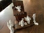 Antieke porseleinen kerstgroep met stal, Diversen, Kerst, Ophalen of Verzenden, Zo goed als nieuw