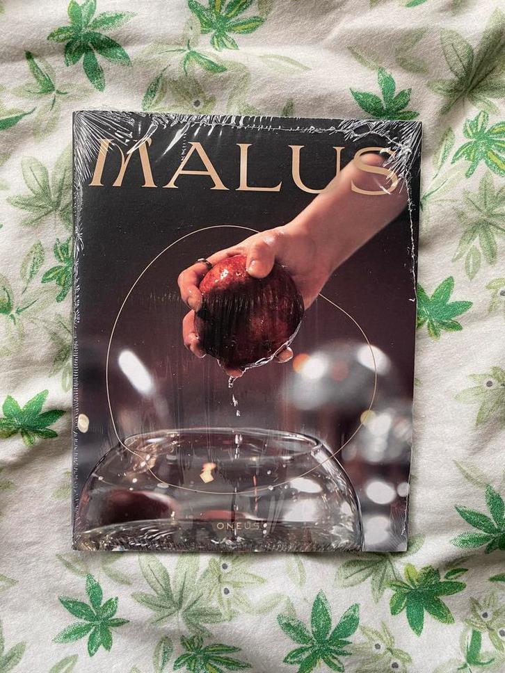 SEALED oneus malus album eden versie nieuw ongeopend, Cd's en Dvd's, Cd's | Wereldmuziek, Zo goed als nieuw, Aziatisch, Ophalen of Verzenden