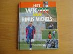 Voetbalboek WK 1990 Rinus Michels, Boeken, Balsport, Ophalen of Verzenden, Zo goed als nieuw