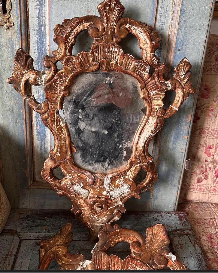 Twee antieke, shabby, spiegels, gips dore, begin 1800, Antiek en Kunst, Antiek | Woonaccessoires, Ophalen of Verzenden