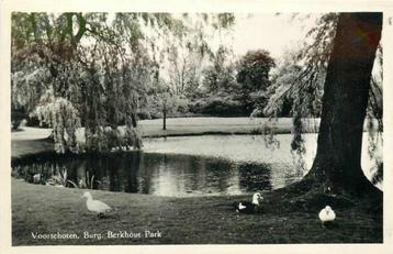 (377-655-009) Voorschoten Burg Berkhout Park beschikbaar voor biedingen