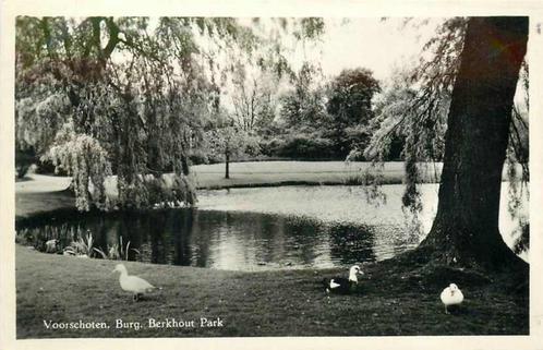 (377-655-009) Voorschoten Burg Berkhout Park, Verzamelen, Ansichtkaarten | Nederland, Zuid-Holland, Verzenden