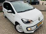 Volkswagen Up! 1.0 high up! White Pano Navigatie PDC 16'LMV, Voorwielaandrijving, Euro 5, Up!, 840 kg