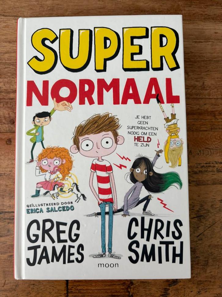 Chris Smith - Super Normaal, Boeken, Kinderboeken | Jeugd | 10 tot 12 jaar, Nieuw, Fictie, Ophalen of Verzenden