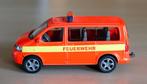 Siku 1460 VW Transporter T5 brandweer fluor feuerwehr, Hobby en Vrije tijd, Modelauto's | 1:50, Ophalen, Zo goed als nieuw, Auto