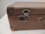 K408 VINTAGE jaren 50 koffer van geperst karton, Overige materialen, Gebruikt, 50 tot 60 cm, Ophalen of Verzenden